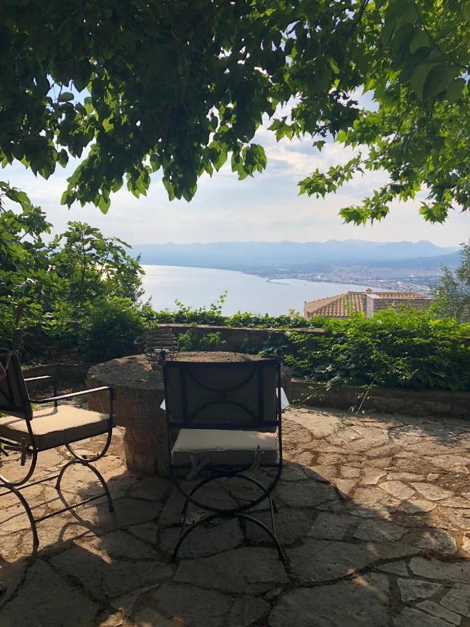 Gaia (Γαία) guest house Kalamata Extérieur photo