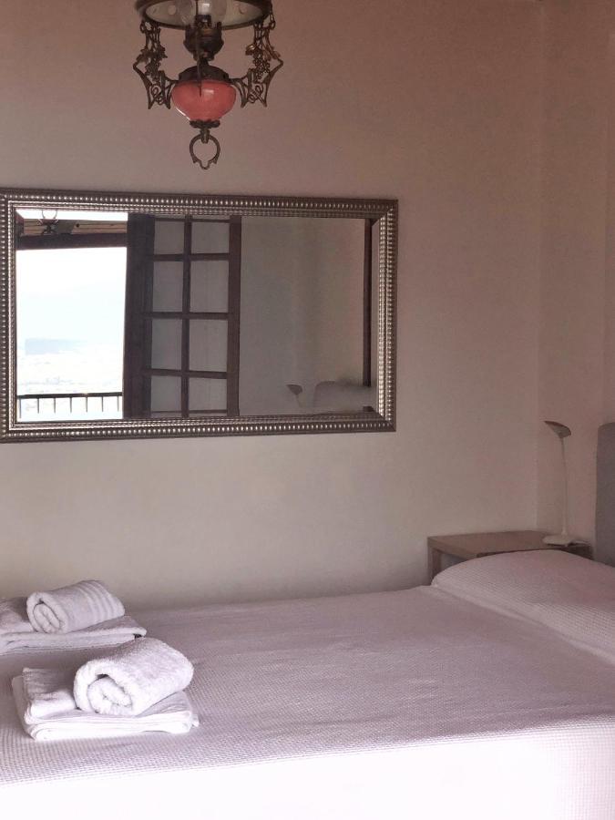 Gaia (Γαία) guest house Kalamata Extérieur photo