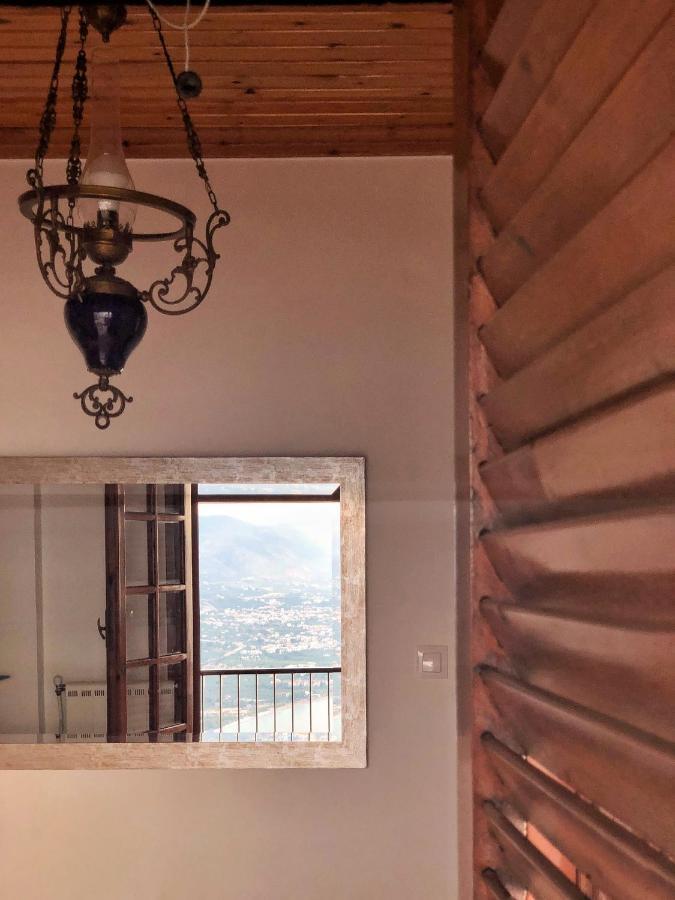 Gaia (Γαία) guest house Kalamata Extérieur photo