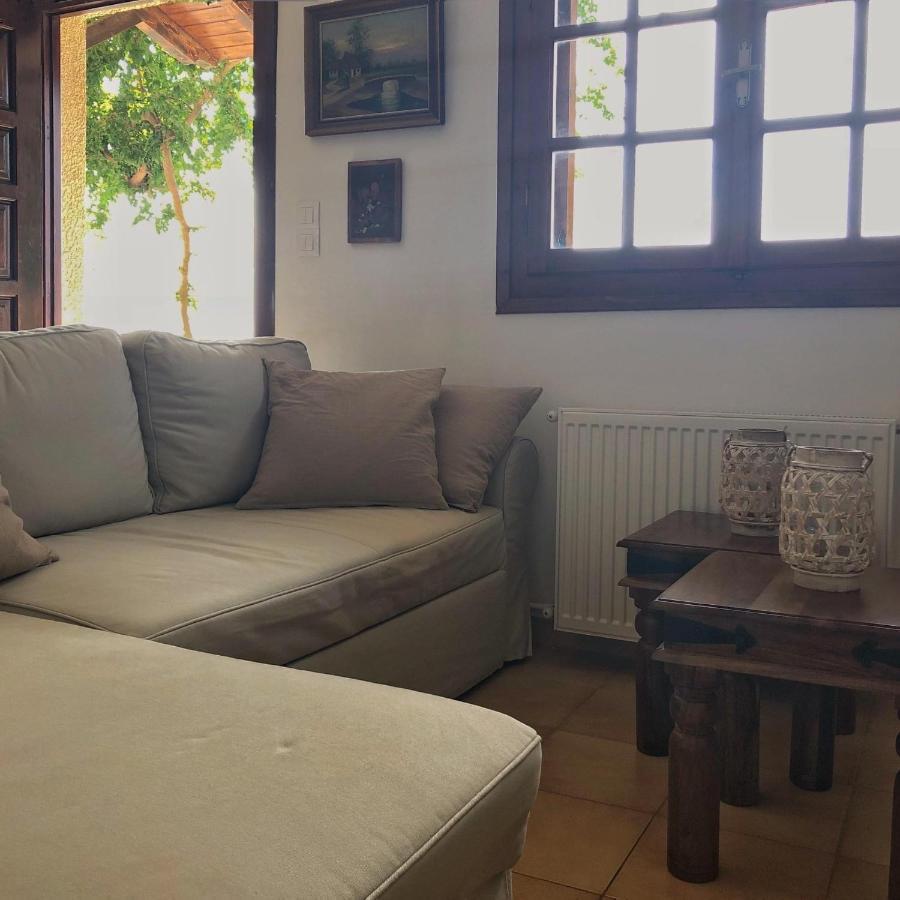 Gaia (Γαία) guest house Kalamata Extérieur photo